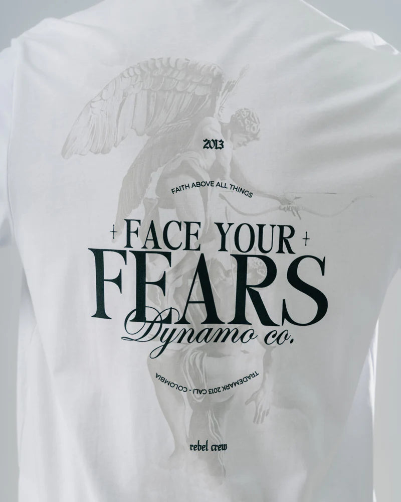 Camiseta Regular Face Your Fears